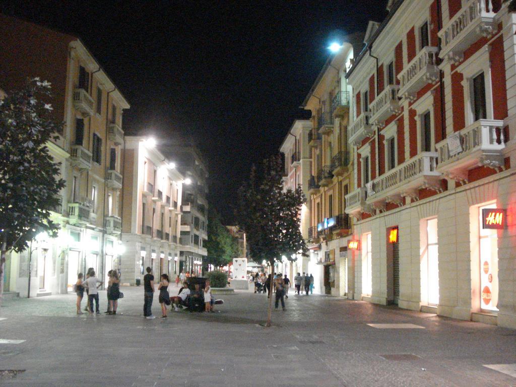 Royal Hotel Cosenza Esterno foto